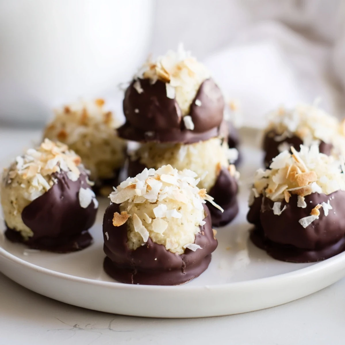 Bocados de almendra y cítricos