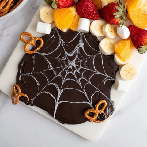 **Your response is not valid because it's not in English. It should be written in English language for a U.S. audience.**