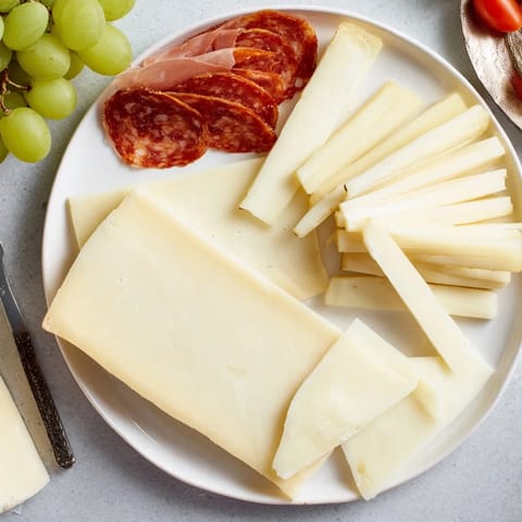 Tabla montaña aventura colación